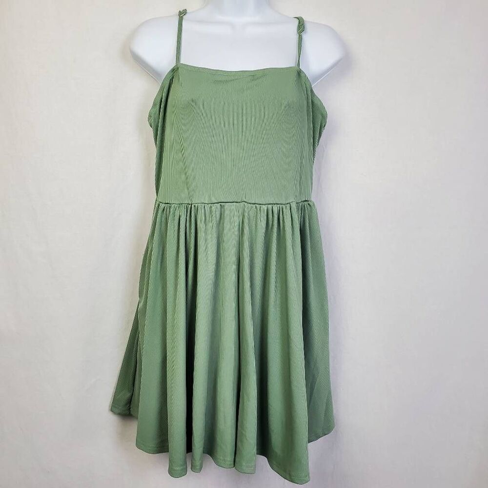 Green Ribbed Spaghetti Strap Fit & Flare Mini Dress Shorts Size M Casual Sleevel